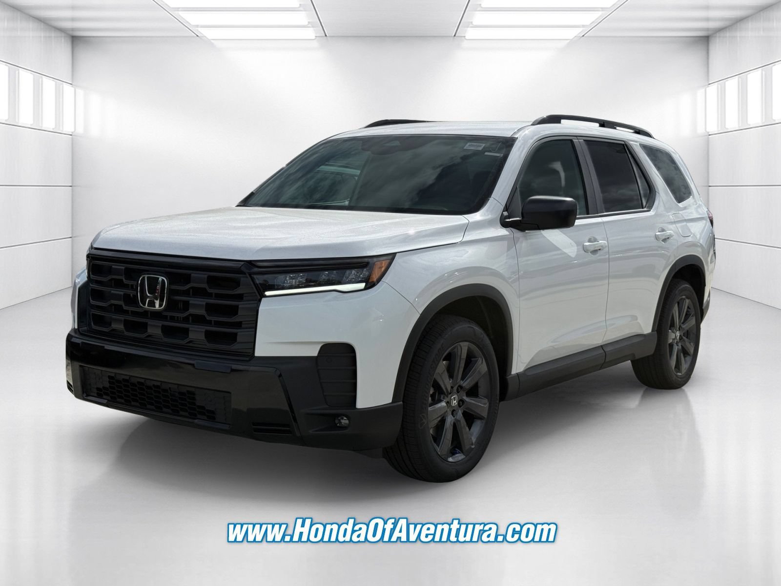 New 2026 Honda Pilot Sport image 3