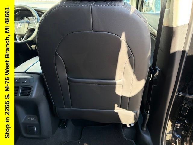 Used 2023 Buick Envision Avenir AWD/4WD image 26
