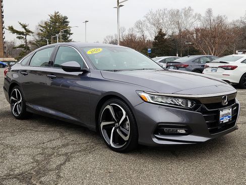 Used 2020 Honda Accord Sport image 3