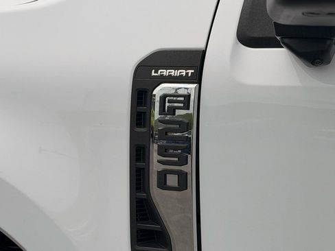 Used 2024 Ford F250 Lariat w/ Chrome Package AWD/4WD image 9