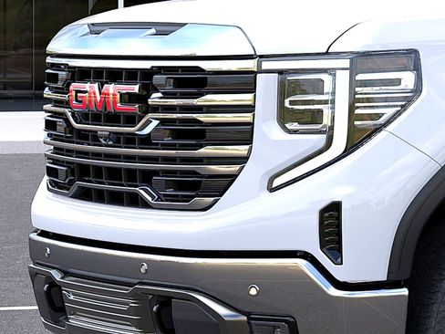 New 2026 GMC Sierra 1500 SLT AWD/4WD image 13