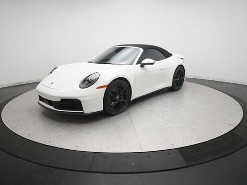 Used 2025 Porsche 911 Carrera RWD image 27