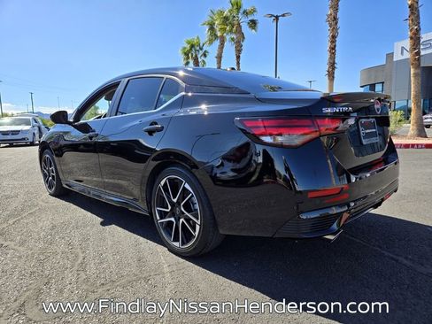 Used 2025 Nissan Sentra SR w/ SR Premium Package image 4