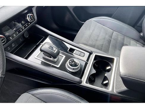 Used 2024 Mitsubishi Outlander Ralliart image 15