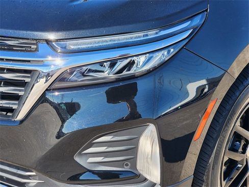 Used 2022 Chevrolet Equinox LT image 9