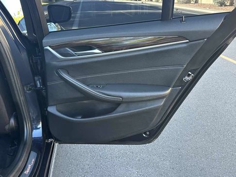 Used 2019 BMW 540i xDrive AWD/4WD image 45
