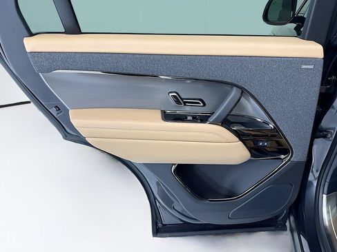 New 2026 Land Rover Range Rover Sport SE AWD/4WD image 25