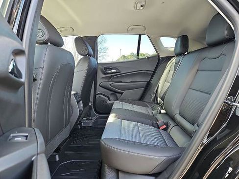 New 2026 Chevrolet Trax LT w/ Driver Confidence Package image 7