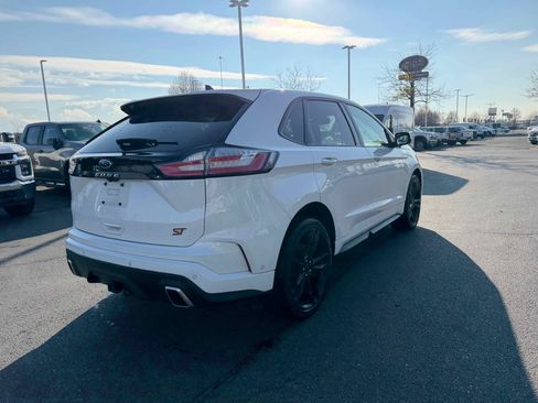 Certified 2024 Ford Edge ST w/ Equipment Group 401A image 7