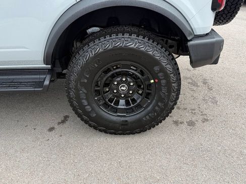 New 2026 Ford Bronco Outer Banks image 40