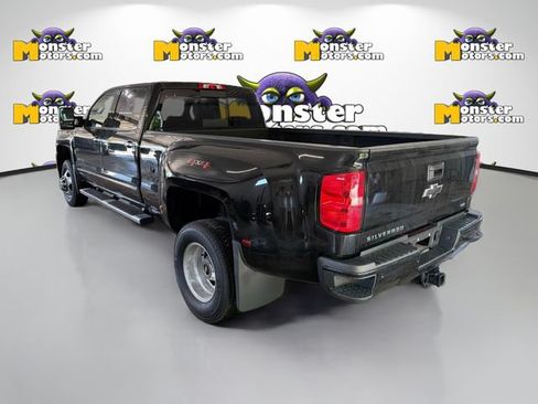 Used 2019 Chevrolet Silverado 3500 LTZ w/ LTZ Plus Package AWD/4WD image 6