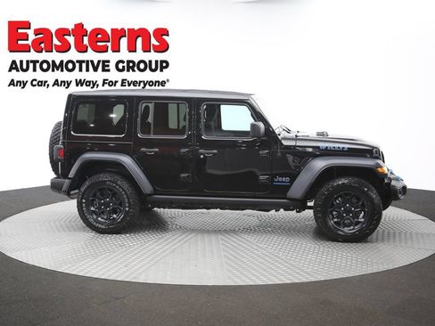 Used 2023 Jeep Wrangler Unlimited w/ Sun & Screen Package AWD/4WD image 46