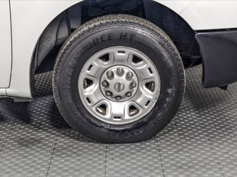 Used 2018 Nissan NV 1500 SV image 28