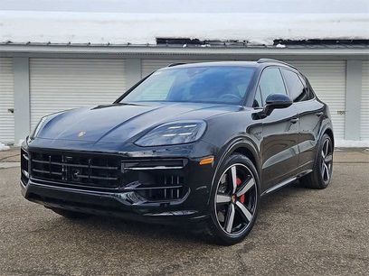 Used 2025 Porsche Cayenne S