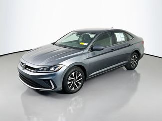 Used 2025 Volkswagen Jetta S FWD video 3