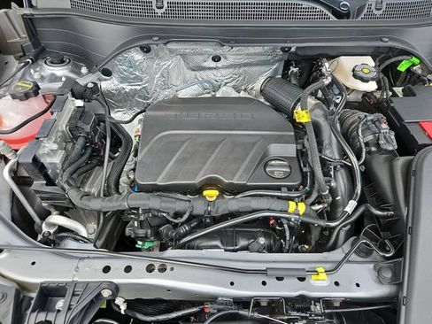 New 2026 Chevrolet Trax LS w/ LS Convenience Package FWD image 29