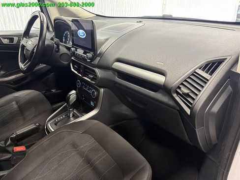 Used 2020 Ford EcoSport SE w/ SE Convenience Package image 5