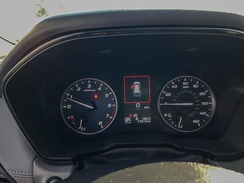 Used 2024 Subaru Outback Premium image 21