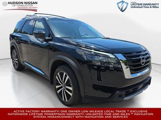 Used 2025 Nissan Pathfinder Platinum w/ Cargo Package AWD/4WD 360° Tour