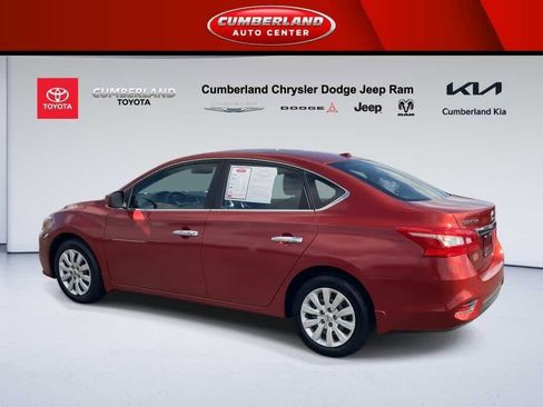 Used 2017 Nissan Sentra SV image 6