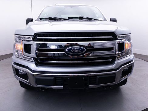 Used 2018 Ford F150 XLT AWD/4WD image 11