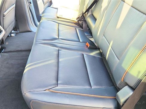 New 2026 Ford F250 Lariat w/ Black Appearance Package image 21