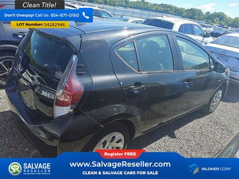 Used 2016 Toyota Prius C Two FWD image 4