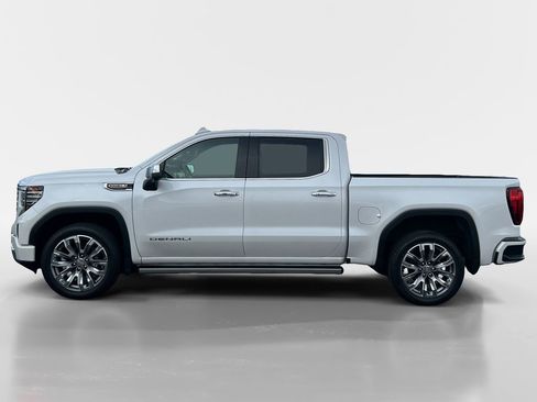 Used 2023 GMC Sierra 1500 Denali w/ Denali Reserve Package image 2