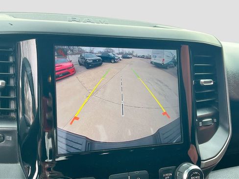 Used 2024 RAM 2500 Tradesman w/ Chrome Appearance Group image 14