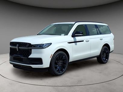 New 2027 Lincoln Navigator Reserve w/ Jet Appearance Package