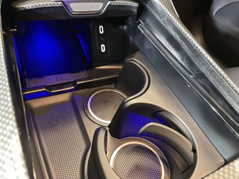 Certified 2025 Mercedes-Benz GLC 300 image 27