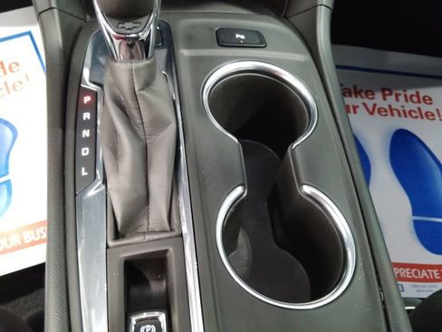 Used 2022 Chevrolet Equinox LT image 19