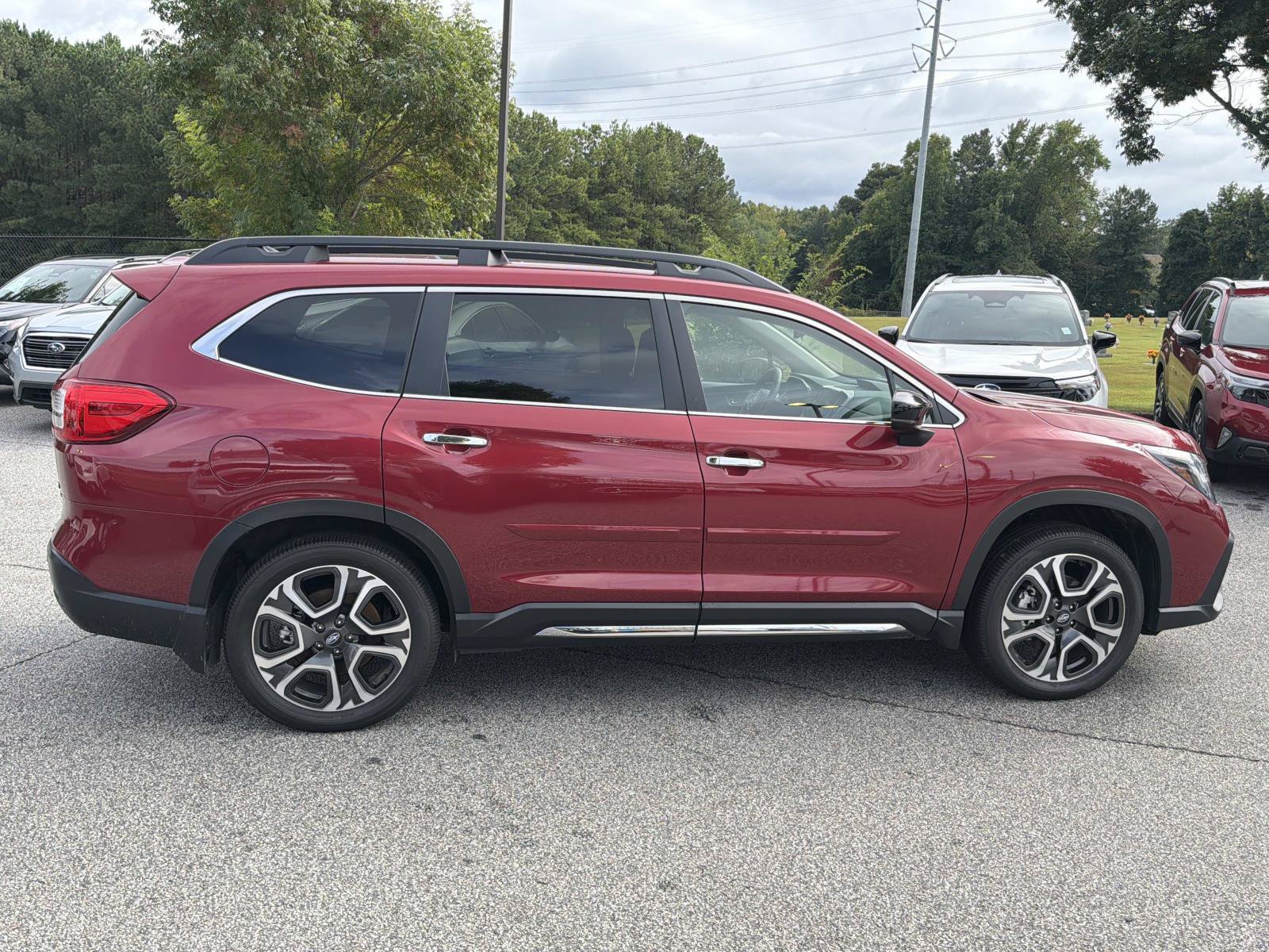 Used 2025 Subaru Ascent Touring w/ Popular Package #1 AWD/4WD image 10