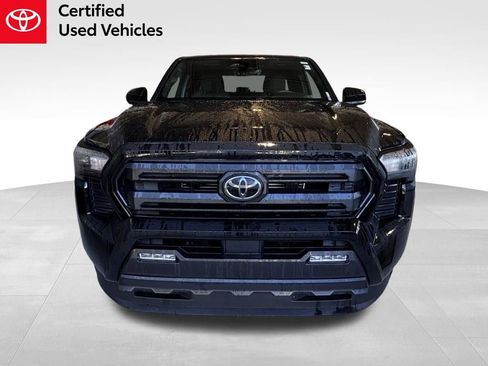 Certified 2025 Toyota Tacoma SR5 image 2