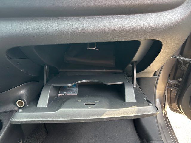 Used 2017 Nissan Versa S Plus FWD image 45