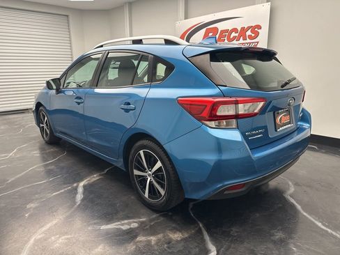 Used 2019 Subaru Impreza 2.0i Premium image 4
