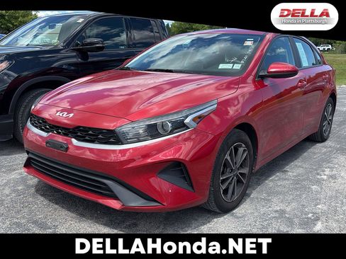 Used 2023 Kia Forte LXS FWD image 1