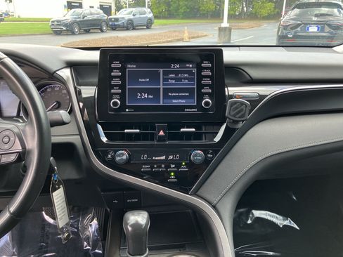 Used 2023 Toyota Camry SE FWD image 24