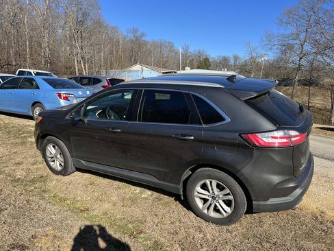 Used 2019 Ford Edge SEL w/ Equipment Group 201A image 6