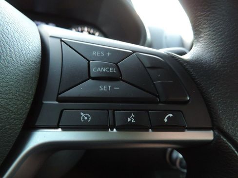 Certified 2021 Nissan Sentra S image 24