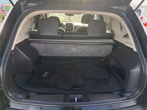 Used 2014 Jeep Compass Limited image 10