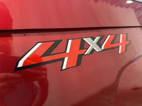 Used 2018 Chevrolet Silverado 1500 LT w/ Max Trailering Package image 31