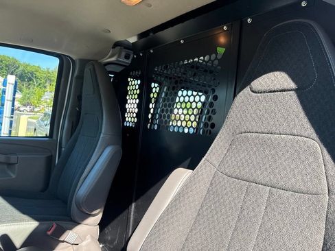 Used 2024 Chevrolet Express 2500 w/ Driver Convenience Package RWD image 53