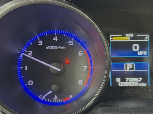 Used 2018 Subaru Outback 2.5i Premium image 12