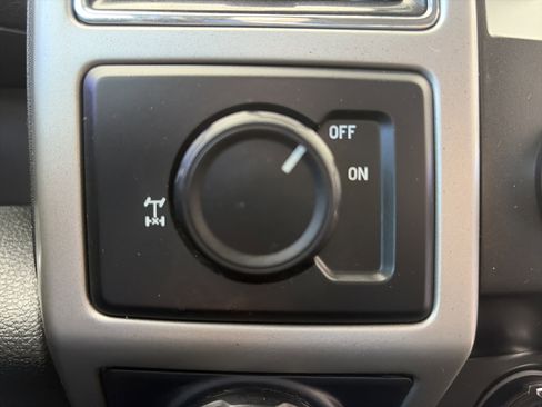 Used 2020 Ford F150 Lariat RWD image 22