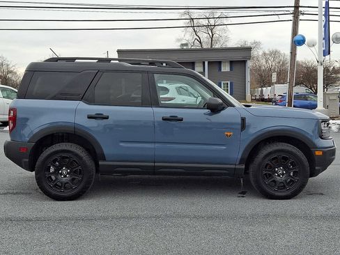 Used 2025 Ford Bronco Sport Badlands image 7