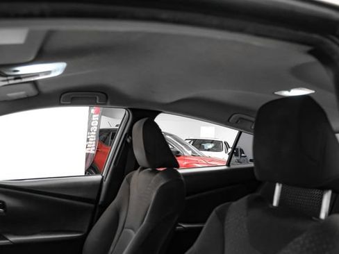 Used 2017 Toyota Prius Three FWD image 26