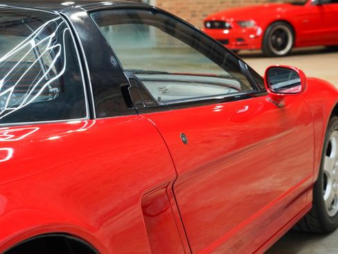 Used 1993 Acura NSX RWD image 16