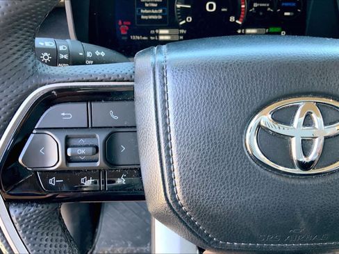 Used 2024 Toyota Sequoia SR5 w/ SR5 Premium Package AWD/4WD image 24