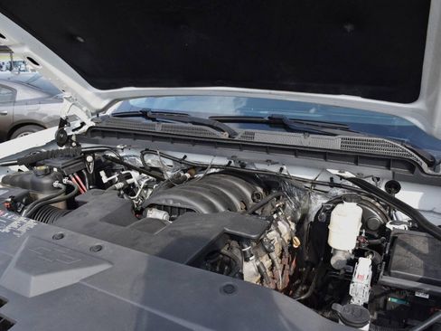 Used 2018 Chevrolet Silverado 1500 LTZ image 25